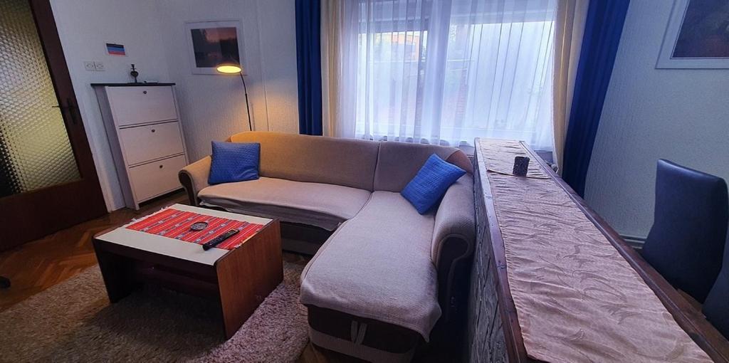 Ðakovo Apartman Ksenija מראה חיצוני תמונה