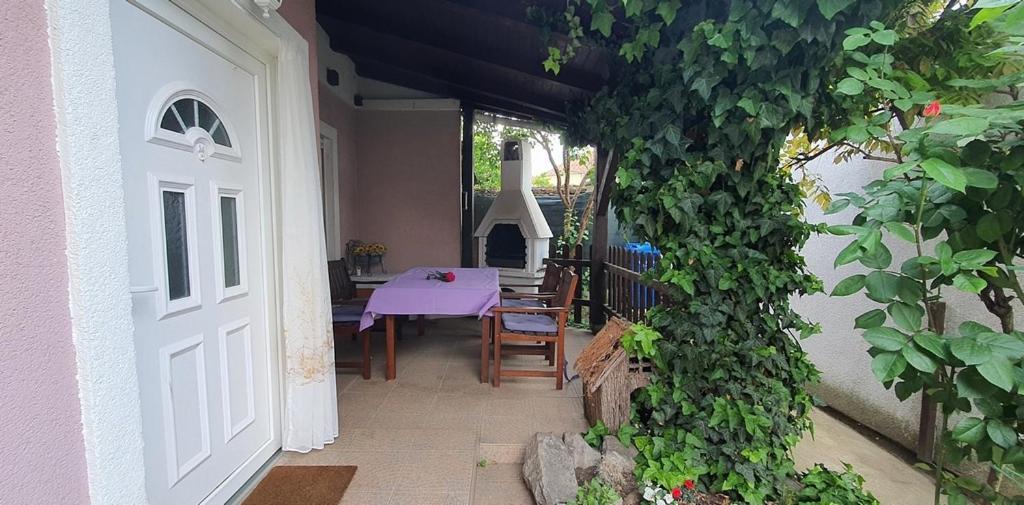 Ðakovo Apartman Ksenija מראה חיצוני תמונה